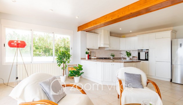 Resale - Villa - Moraira - Benimeit