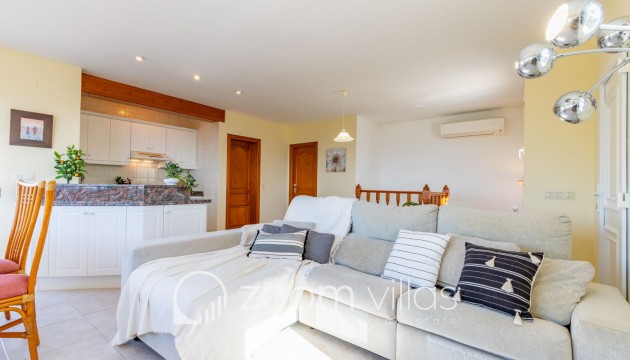 Resale - Villa - Moraira - Benimeit