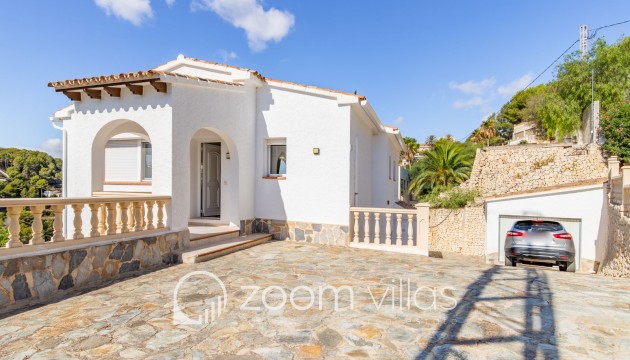 Resale - Villa - Moraira - Benimeit