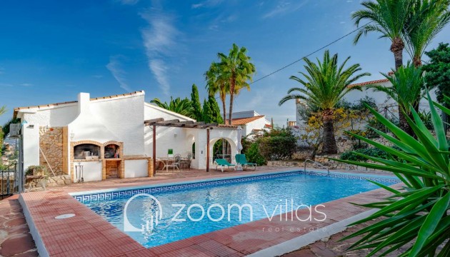 Resale - Villa - Calpe