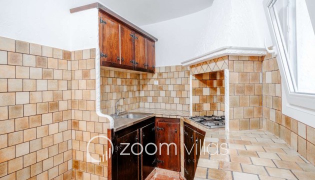 Resale - Villa - Calpe