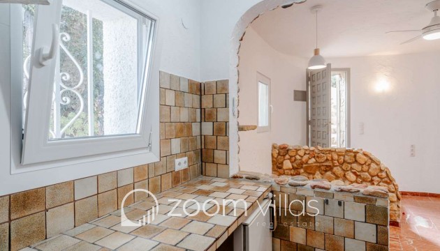 Resale - Villa - Calpe