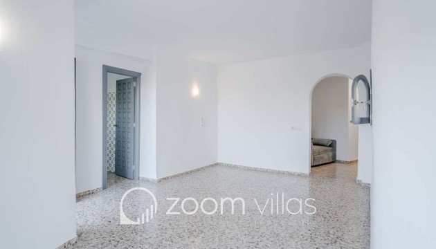 Resale - Villa - Calpe