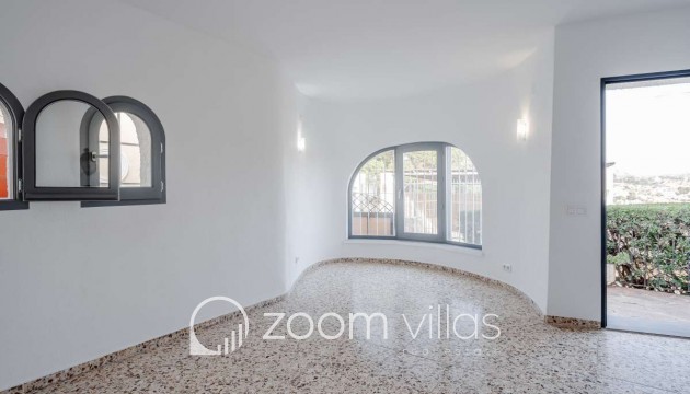 Resale - Villa - Calpe