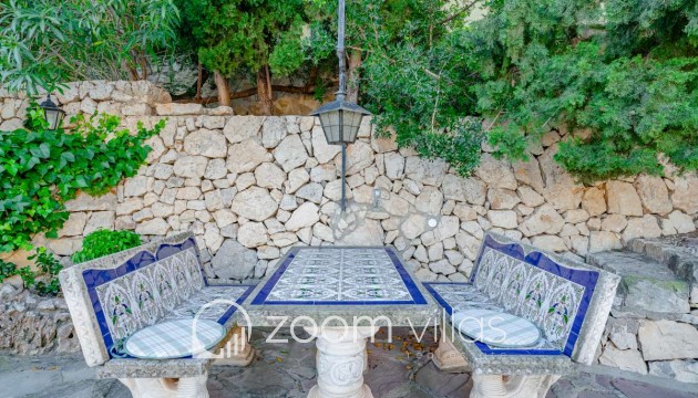 Resale - Villa - Calpe