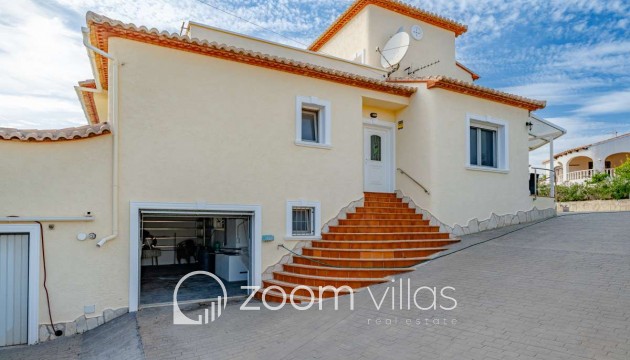 Resale - Villa - Costeres