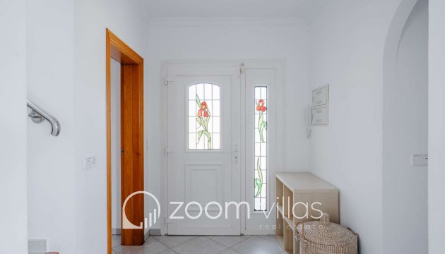 Resale - Villa - Costeres