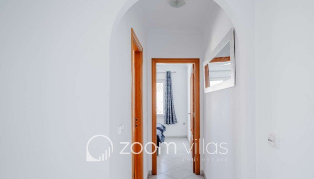 Resale - Villa - Costeres