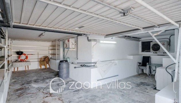 Resale - Villa - Costeres