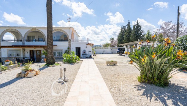 Resale - Villa - Denia - La Xara