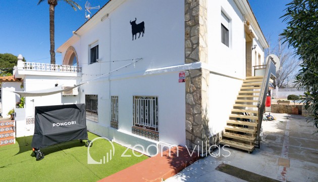 Resale - Villa - Denia - La Xara