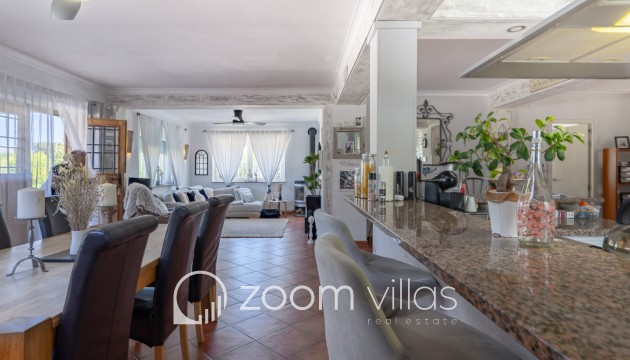 Resale - Villa - Denia - La Xara