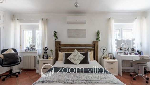 Resale - Villa - Denia - La Xara