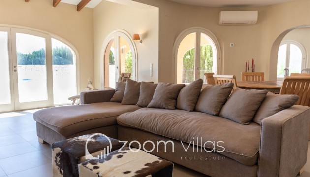 Resale - Villa - Benitachell  - Palmeras