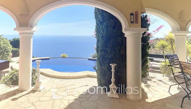 Resale - Villa - Benitachell  - Fresnos