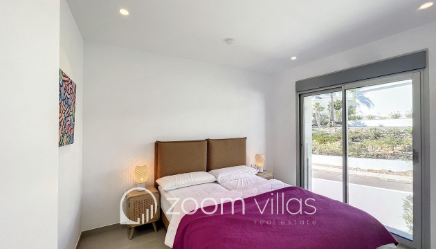 Resale - Villa - Benitachell  - Lirios