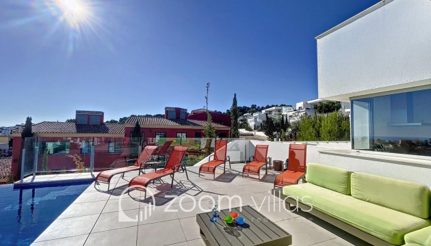 Resale - Villa - Benitachell  - Lirios