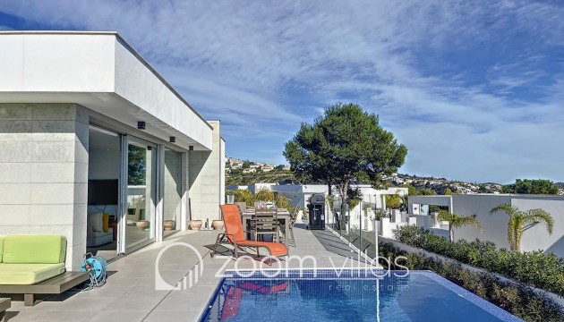 Resale - Villa - Benitachell  - Lirios