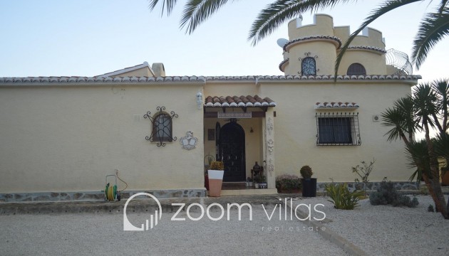 Resale - Villa - Benitachell  - Encinas