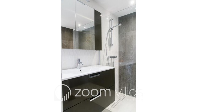 Resale - Villa - Benitachell  - Encinas