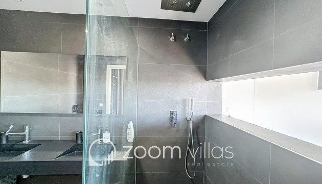 Resale - Villa - Benitachell  - Camelias