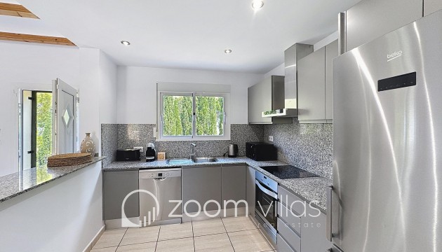 Wiederverkauf - Villa - Benitachell - Encinas