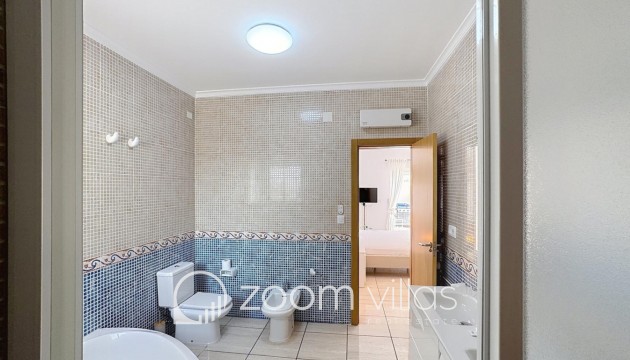 Wiederverkauf - Villa - Benitachell - Encinas