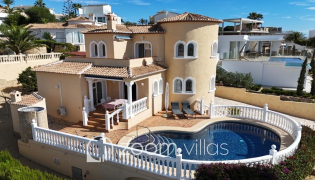 Resale - Villa - Benitachell  - Magnolias