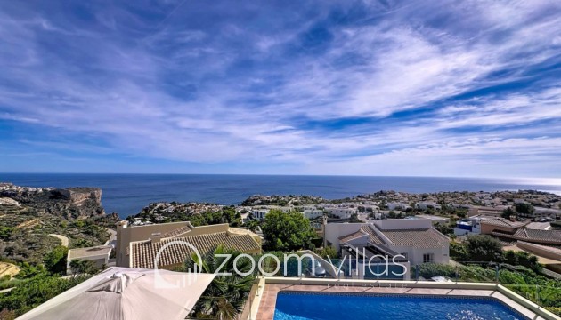 Resale - Villa - Benitachell  - Lirios