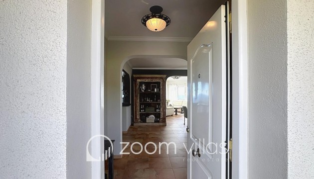 Resale - Villa - Benitachell  - Lirios