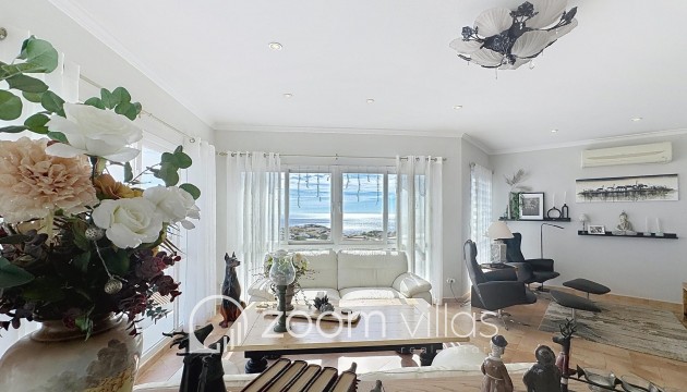 Resale - Villa - Benitachell  - Lirios