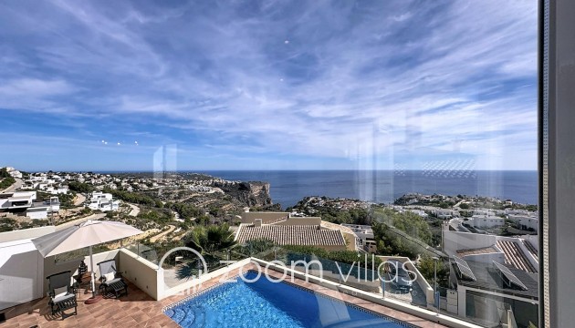 Resale - Villa - Benitachell  - Lirios