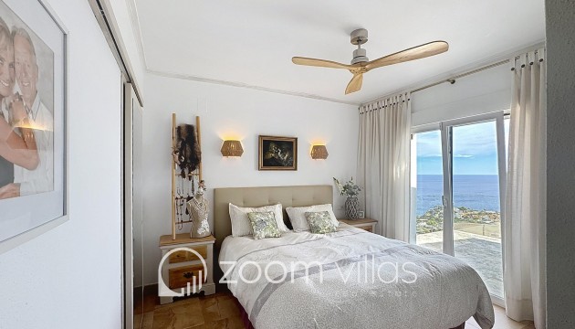 Resale - Villa - Benitachell  - Lirios