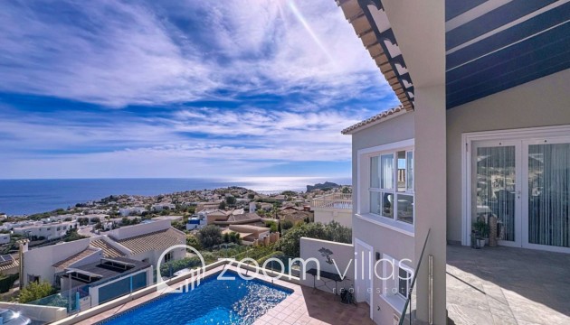Resale - Villa - Benitachell  - Lirios