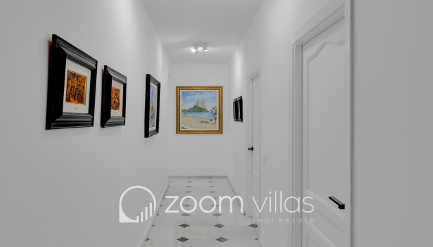 Resale - Villa - Calpe