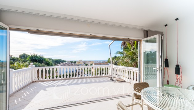 Resale - Villa - Moraira