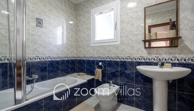 Resale - Villa - Jávea - Ambolo