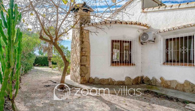 Resale - Villa - Moraira - Arnella