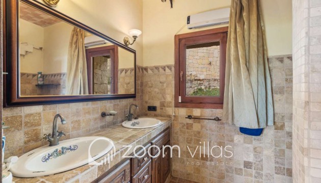 Resale - Villa - Benissa - Benissa Coast