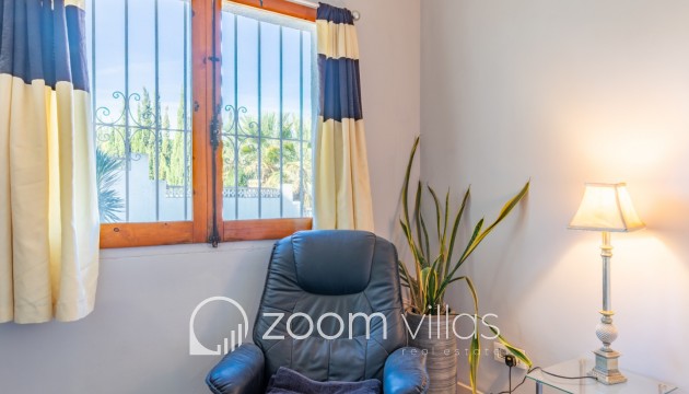 Resale - Villa - Moraira