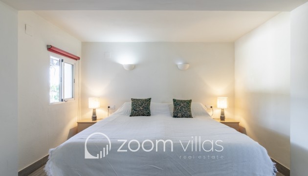 Resale - Villa - Moraira