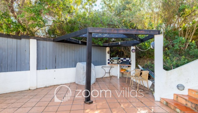 Resale - Villa - Moraira