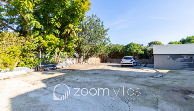 Resale - Villa - Moraira