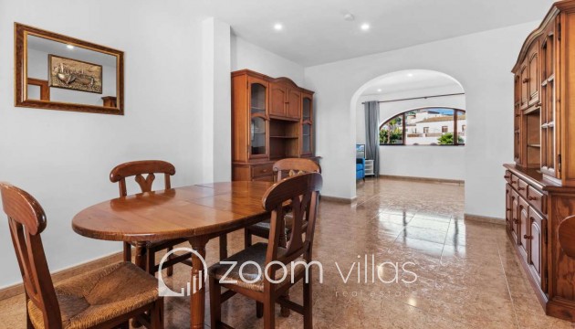 Resale - Villa - Calpe