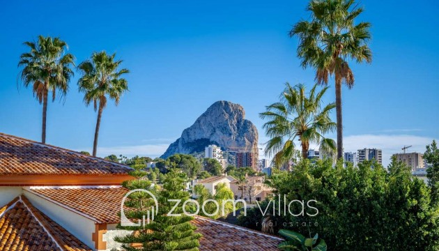 Resale - Villa - Calpe