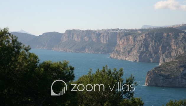 Revente - Parcelle / Terrain - Jávea