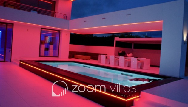 Resale - Villa - Moraira