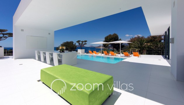 Resale - Villa - Moraira