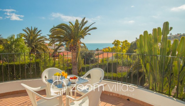 Resale - Villa - Calpe