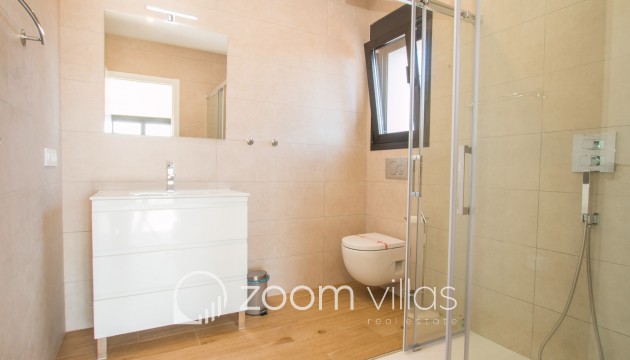 Resale - Villa - Calpe